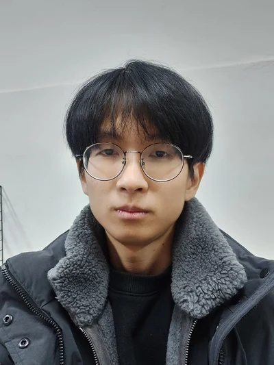 Hwan Lee